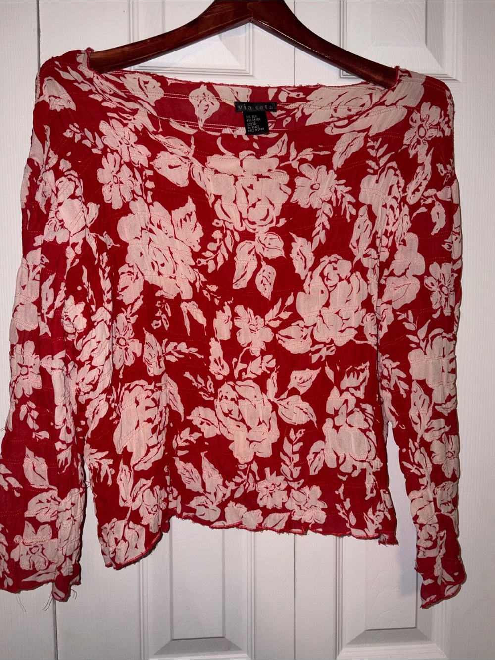 Via Seta Red Floral Silk Blend Long Sleeve Top Size 16